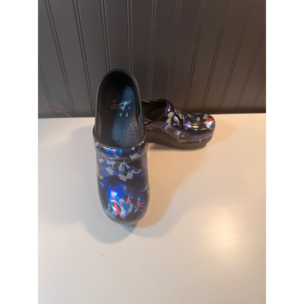 Dansko Professional Clogs Blue Abstract Floral Patent Leather Nursing Shoes 38